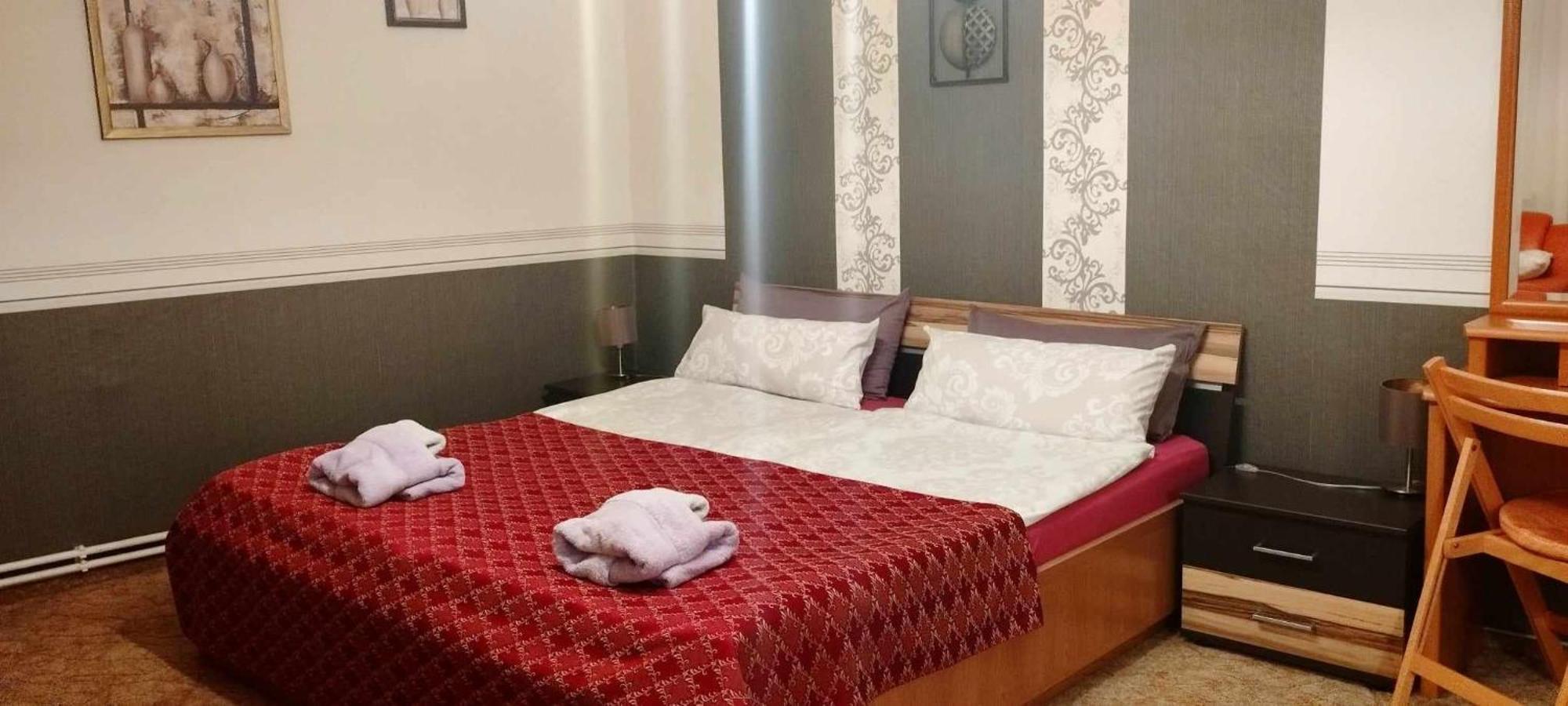 Grosse Wohnung Mit Terrasse Im Altstadtzentrum - Ferienwohnung Chiplakoff แบลงเคนบวร์ก ภายนอก รูปภาพ