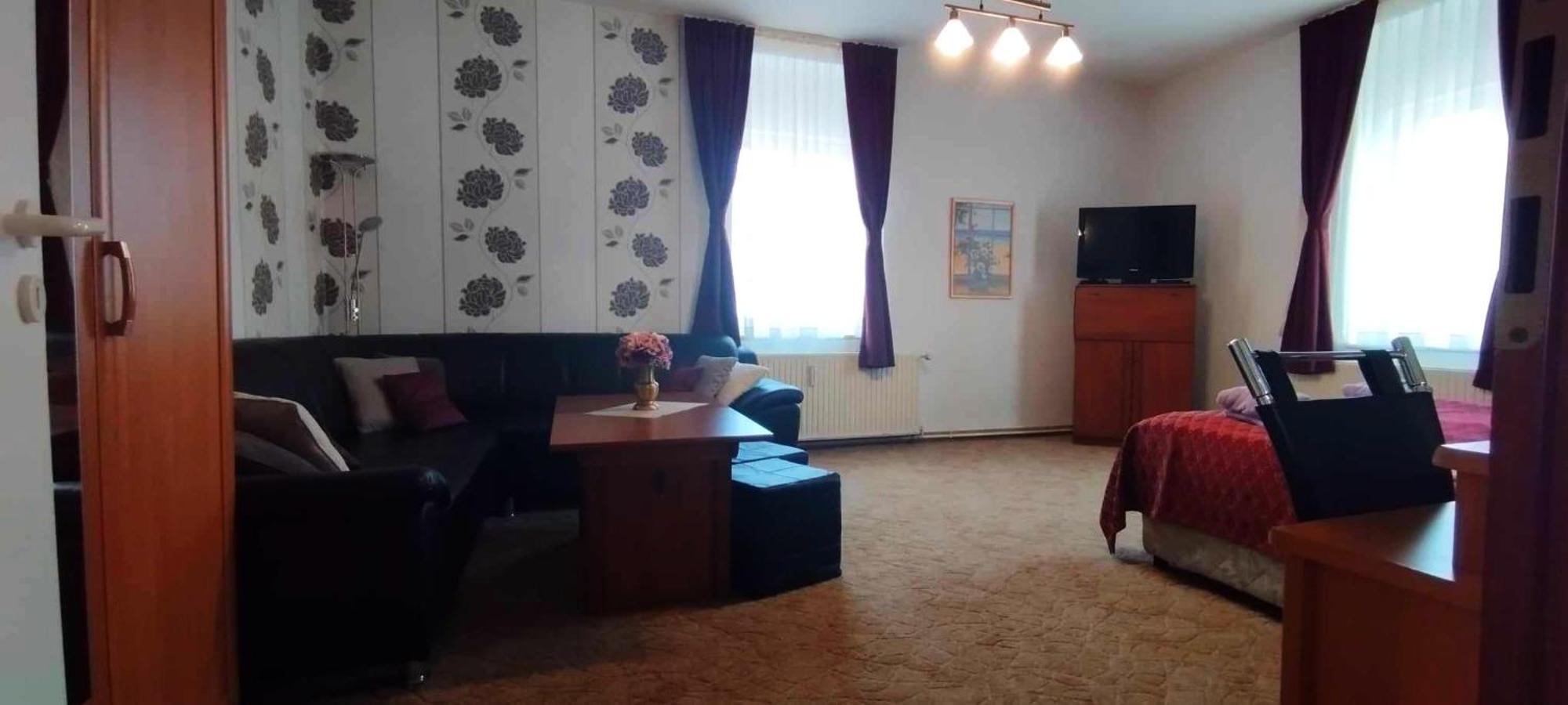 Grosse Wohnung Mit Terrasse Im Altstadtzentrum - Ferienwohnung Chiplakoff แบลงเคนบวร์ก ภายนอก รูปภาพ