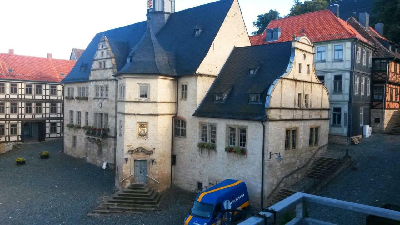 Grosse Wohnung Mit Terrasse Im Altstadtzentrum - Ferienwohnung Chiplakoff แบลงเคนบวร์ก ภายนอก รูปภาพ