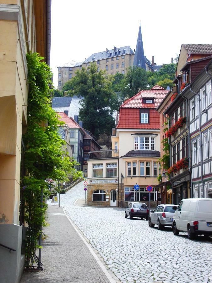 Grosse Wohnung Mit Terrasse Im Altstadtzentrum - Ferienwohnung Chiplakoff แบลงเคนบวร์ก ภายนอก รูปภาพ